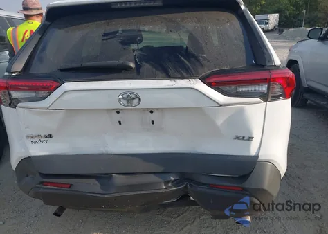 2021 Toyota Rav4 Xle из США, поврежденный, VIN 2T3W1RFV8MW118975